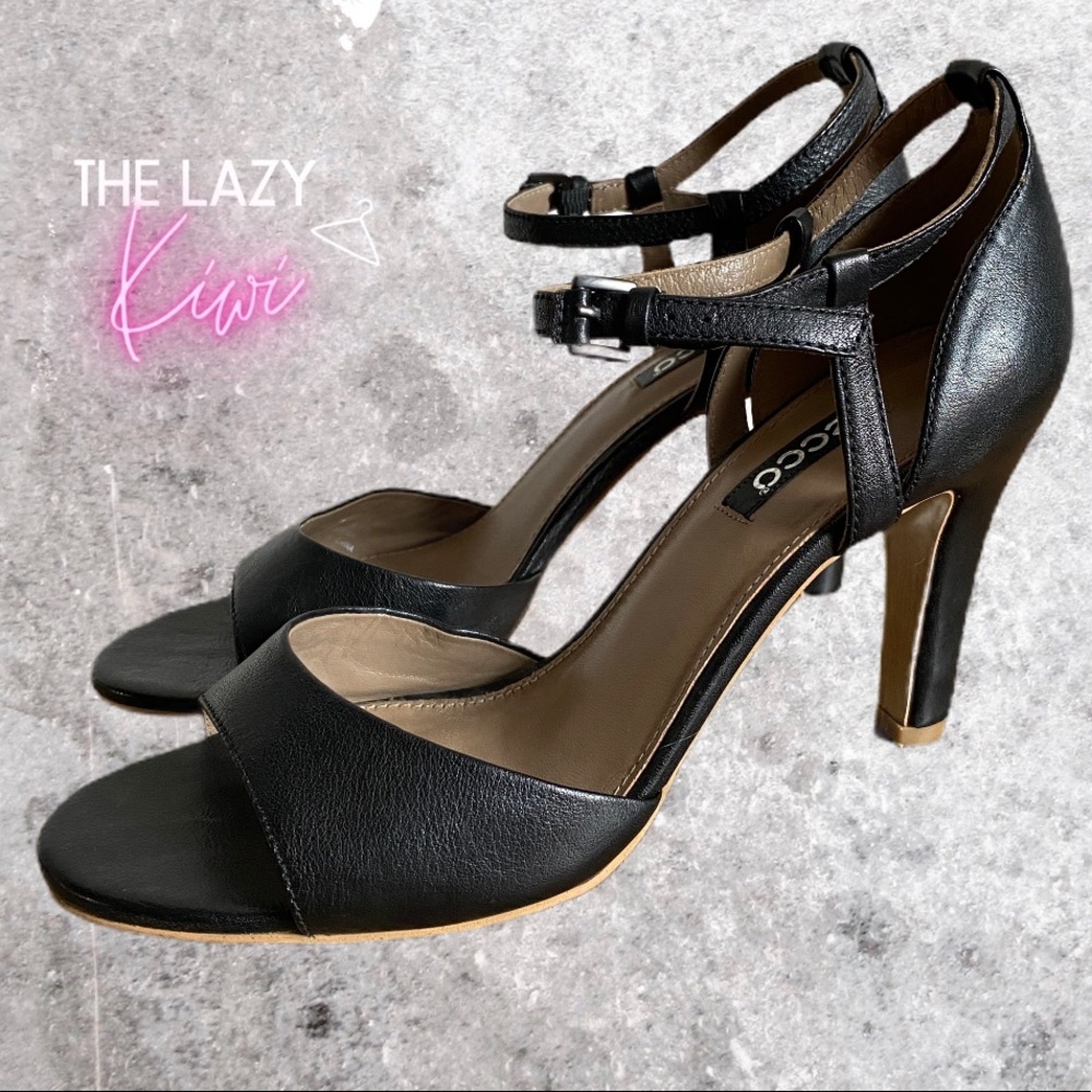 ECCO Ankle Strap Heel Black Size 8